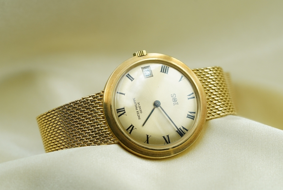 Vintage horloge van Patek Philippe gemaakt uit geelgoud